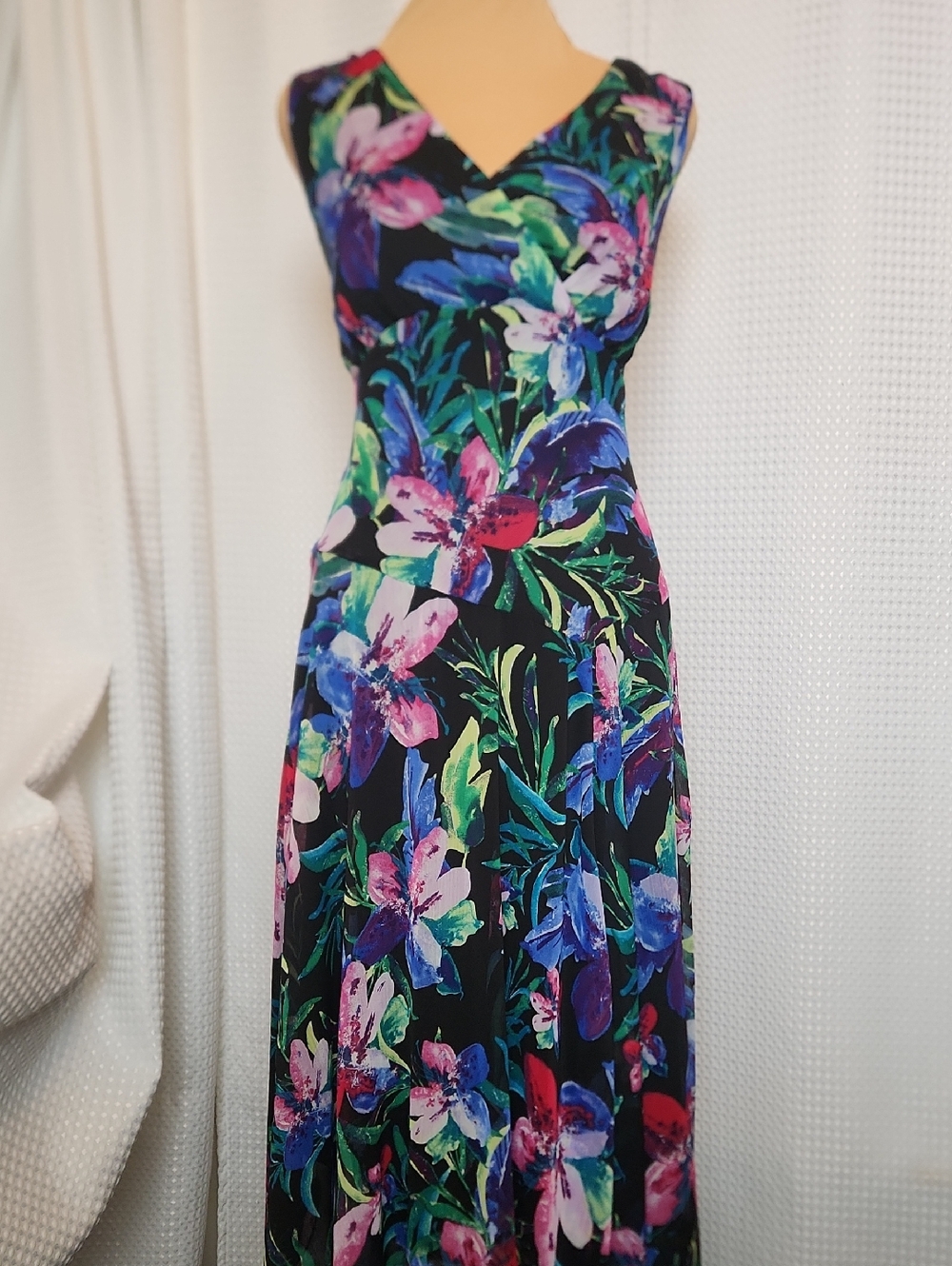 Connected Apparel Floral Faux Wrap Maxi Dress Black Pink Blue Tropical 6 NWOT